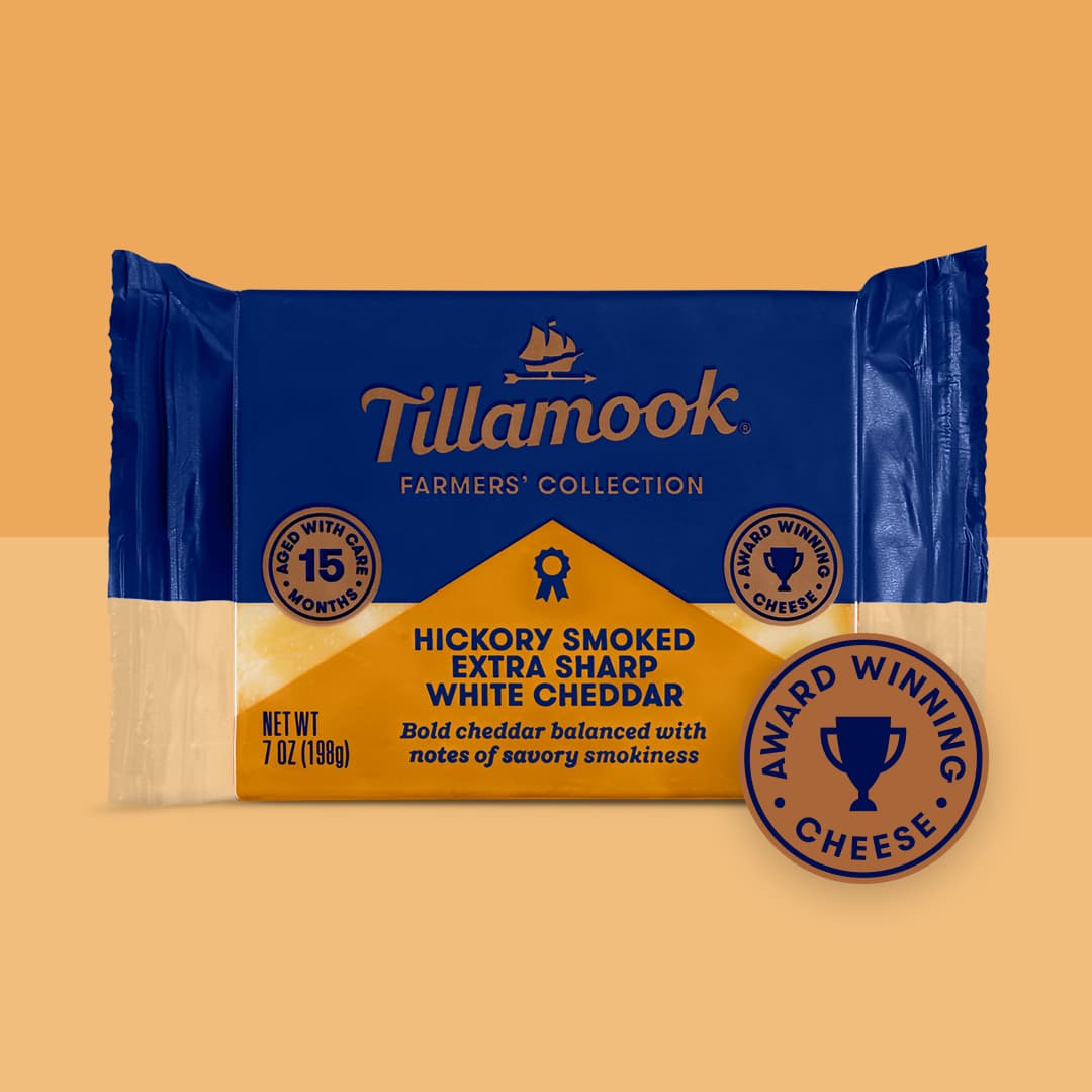 Tillamook Hickory smoked extra sharp white cheddar