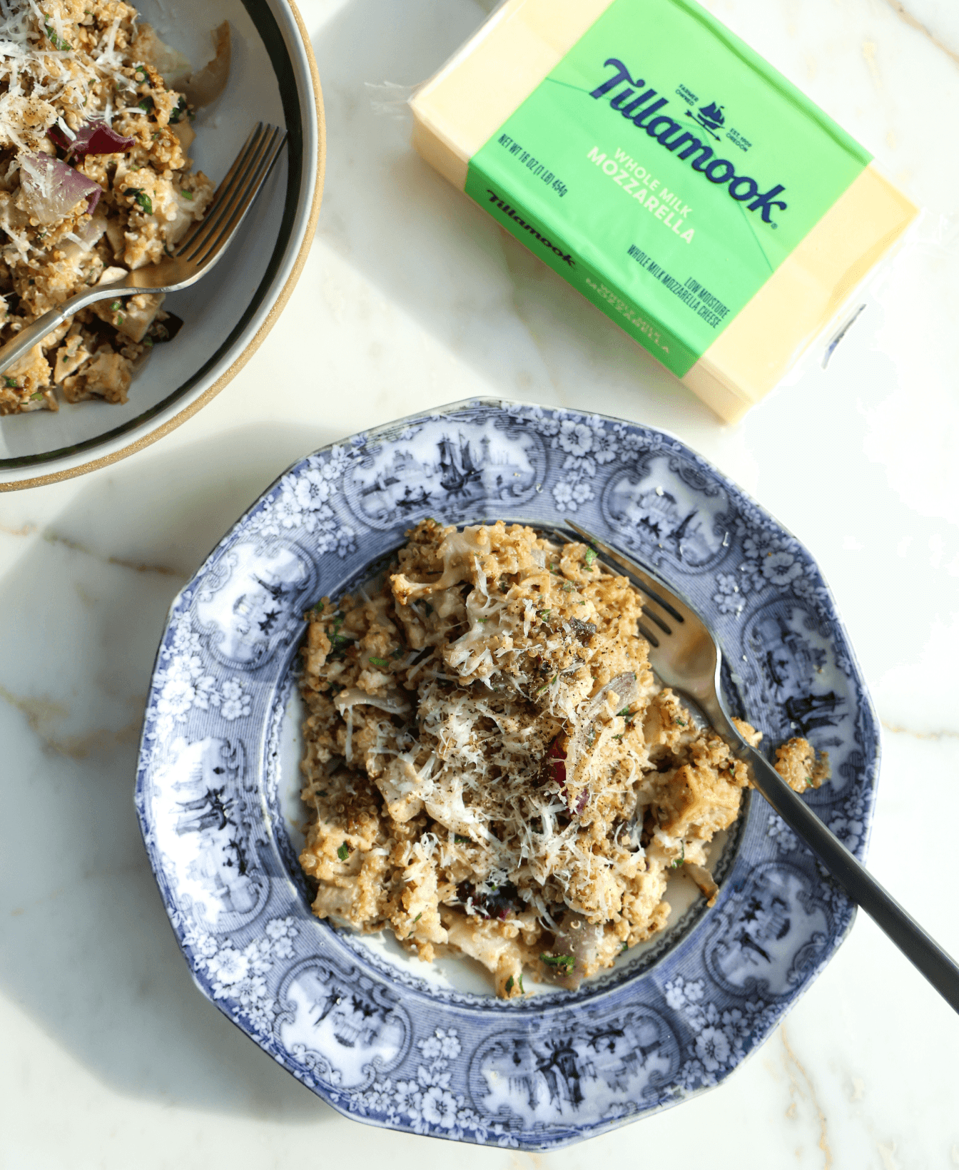 Creamy Cheesy Cauliflower Quinoa Bowl